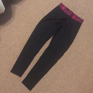 Victoria’s Secret PINK yoga pants